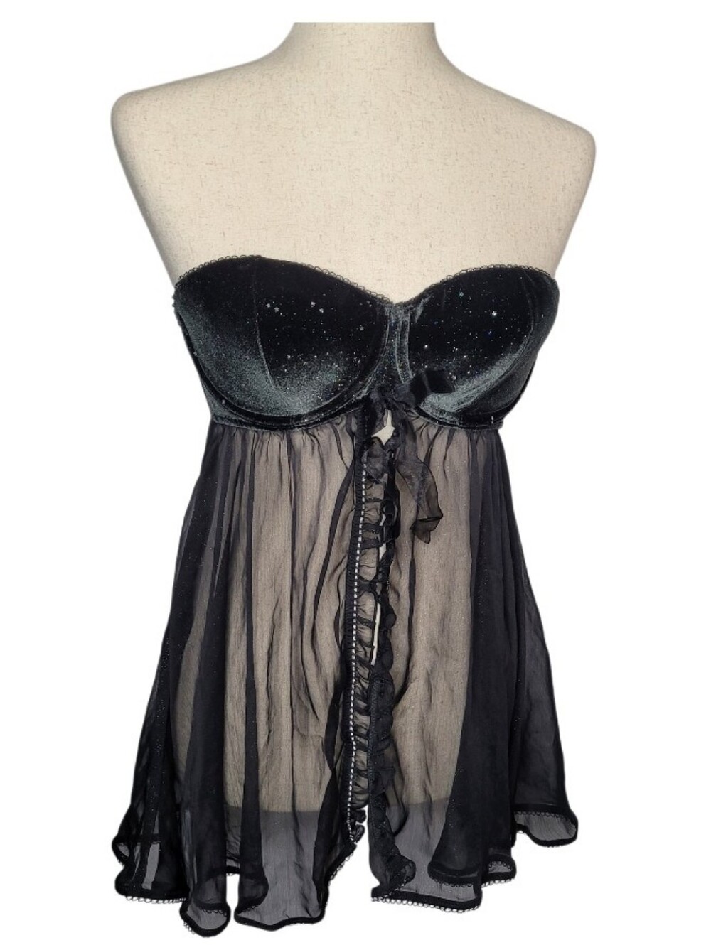 Victoria's Secret Nightie size 34D With Velvet Cup And Stars